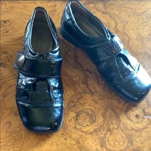 Joseph Siebel Naly 21 Loafers black patent